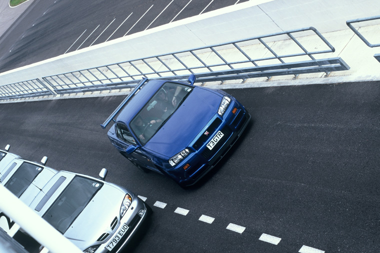 R34 Nissan Skyline GT-R Picture